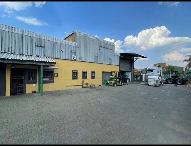INDUSTRIAL PROPERTY TO RENT IN HENNOPSPARK